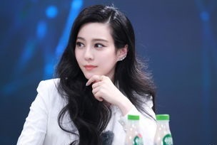 假发护理有哪些方法？长卷假发如何护理？