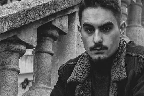 如何预防雄激素脱发？有助于头发生长的食物！