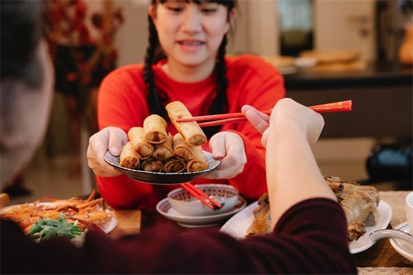 儿童发际线后移怎么改善？有这几种解决办法