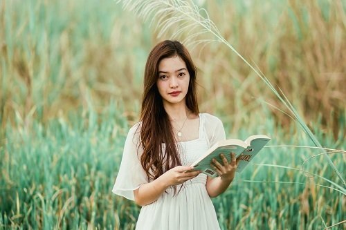 洗头发的时候掉发严重怎么办？头发的成长掉下来！