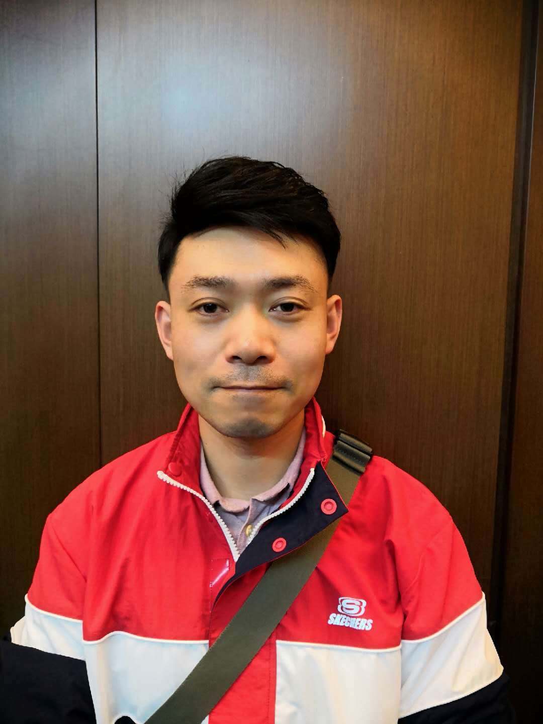 补发后帅气年轻效果 补发后帅气年轻效果