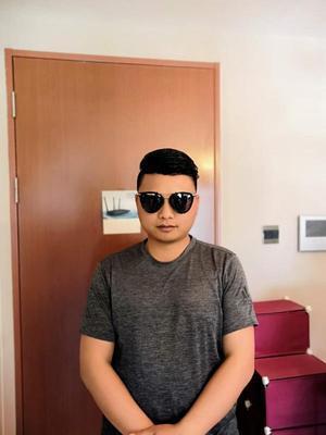 真人假发佩戴正面效果