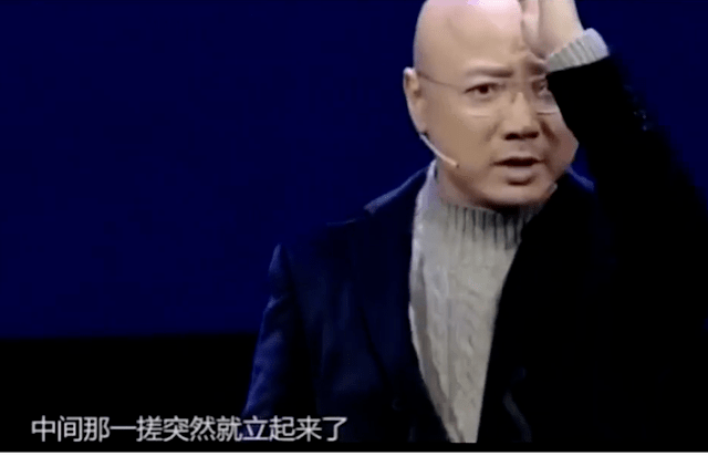 著名演员徐峥也曾因秃顶自卑 著名演员徐峥也曾因秃顶自卑