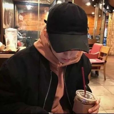 戴帽子
