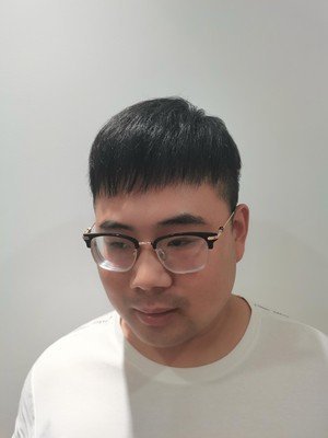 补发后年轻帅气，年轻十岁有没有？