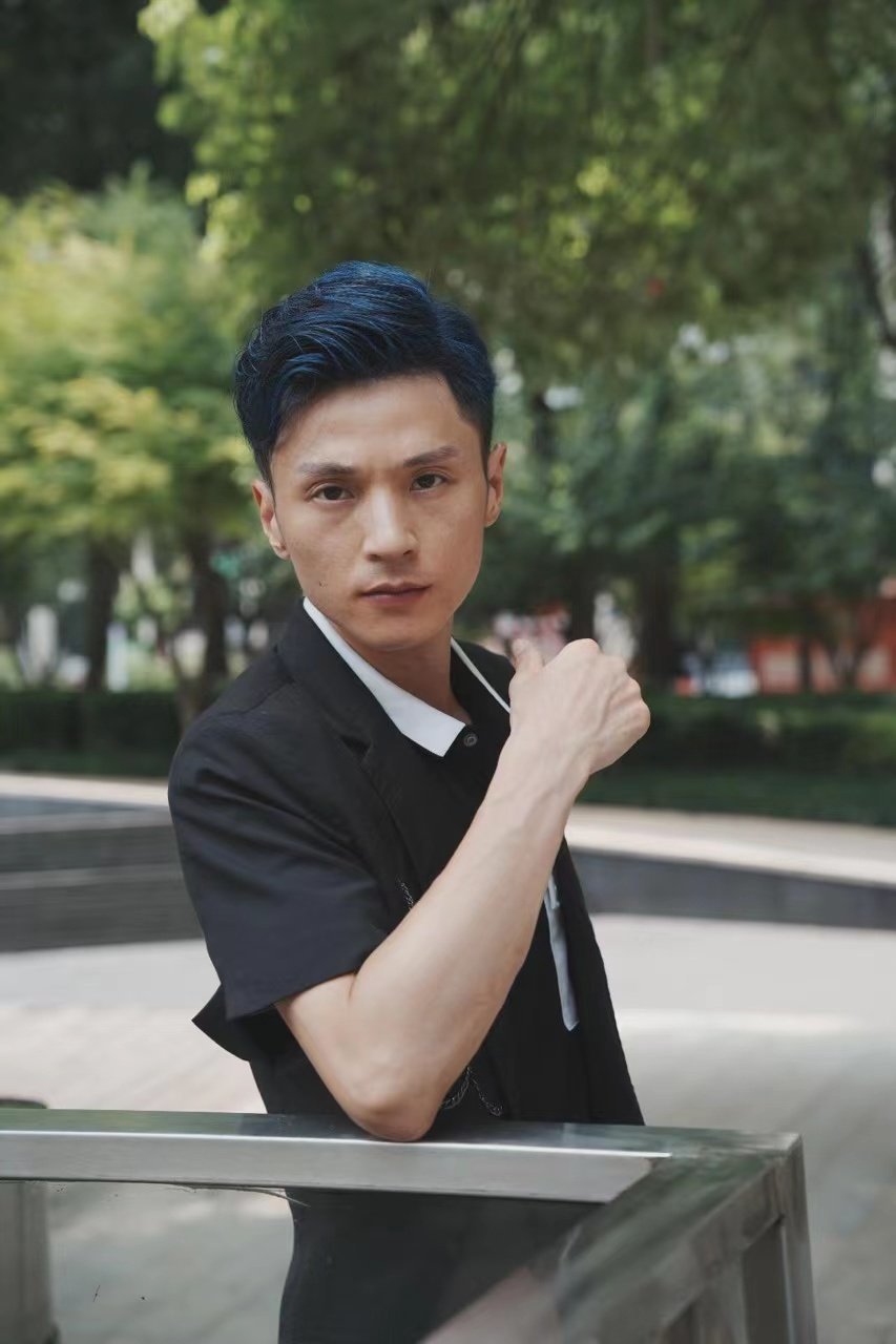 真人发丝假发染色效果 真人发丝假发染色效果